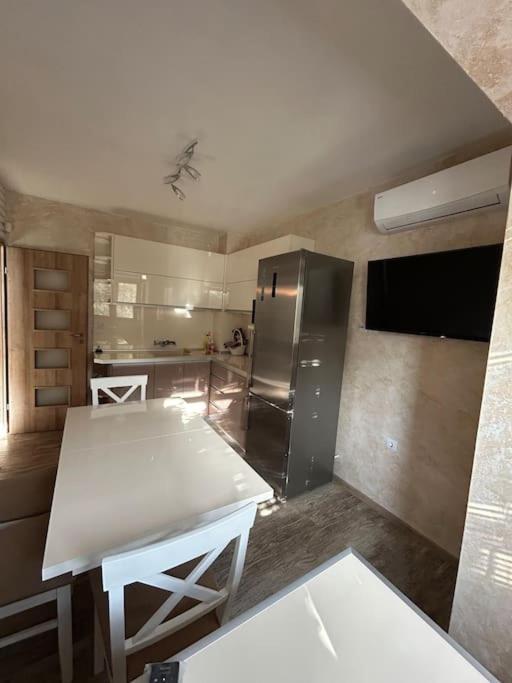 Ferienwohnung Luxurious Flat Pleven Center Exterior foto