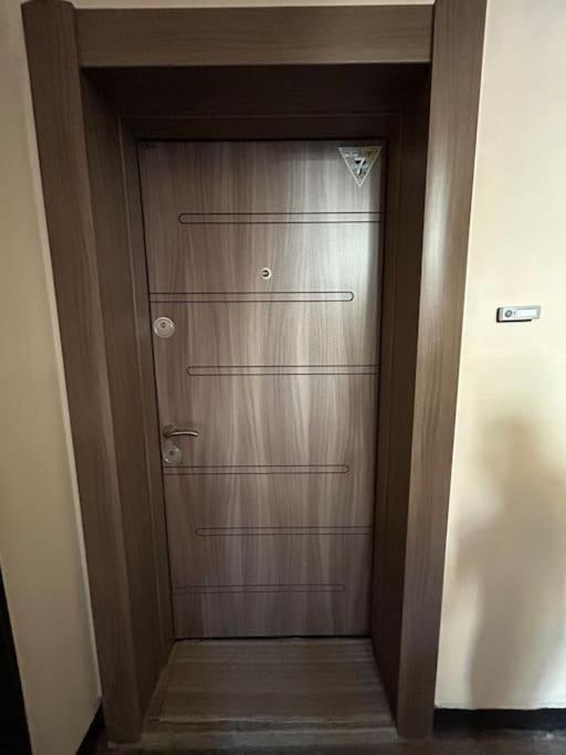 Ferienwohnung Luxurious Flat Pleven Center Exterior foto